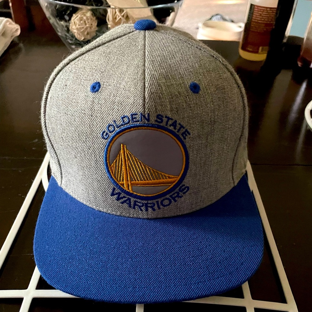 Golden State Warriors SnapBack. Never Worn.
